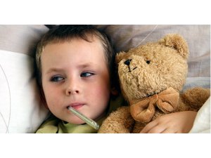 ÇOCUKLARDA ATEŞLE NASIL BAŞA ÇIKILIR?