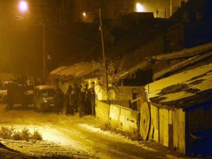 ERZURUM'DA AYRI YAŞAYAN  KOCA  DEHŞETİ