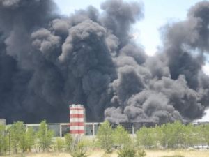 Çorlu'da fabrika yangını