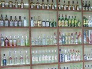 Kadıköy’de alkollü içki satan marketlere ‘encümen ayarı’