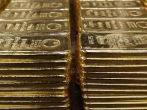 KÜLÇE ALTINI BAKIN NASIL YURDA SOKMUŞ