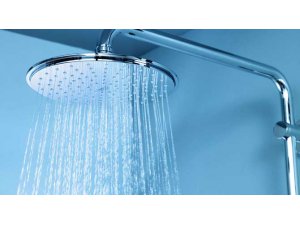 BANYO ESNASINDA İDRAR YAPMAK ZARARLI MI?