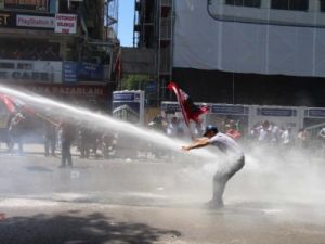 Faşizmin Ayaksesleri Görüntüleri
