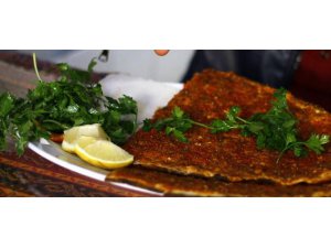 BAKANLIK KARA LİSTEYİ YAYINLADI: BURALARDAN LAHMACUN, KÖFTE YEMEYİN