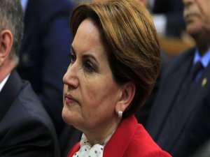 AKŞENER'DEN KURULTAY AÇIKLAMASI