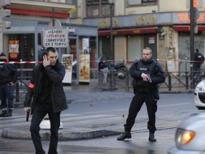 PARİS'TE YENİ TERÖR SALDIRISI