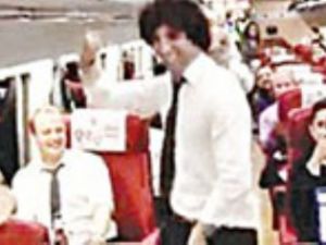 Arda’dan Gangnam Style şov!