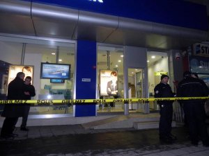 İSTANBUL'DA BANKA SOYGUNU..