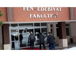 5 AKADEMİSYENİN EVİNDE ARAMA