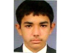 ÜNİVERSİTE ÖĞRENCİSİ ARKADAŞLARININ EVİNDE ÖLÜ BULUNDU