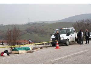 BALIKESİR'DE CENAZE NAKLİNDE KAZA; 4 ÖLÜ 2 YARALI