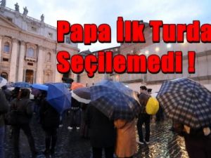 Vatikan'ın Bacasın da Siyah Duman