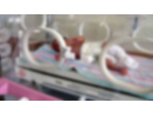 SOKAKTA BULDUĞU BEBEĞİN TORUNU OLDUĞUNU ÖĞRENDİ