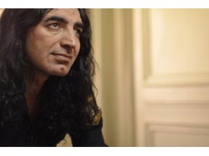 ÜNLÜ SANATÇI; EVET BEN YANDAŞ MÜZİSYENİM