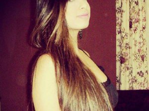 "SENDE BENİ SEV" DİYE DÖVÜLEN TÜRKAN ÖLDÜ