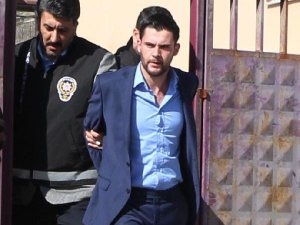 50 LİRA BORÇ ALDIĞI ARKADAŞININ İŞYERİNİ KURŞUNLADI