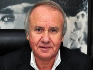 CHP'DEN  ANTALYA'DA  TEPKİ  İSTİFASI