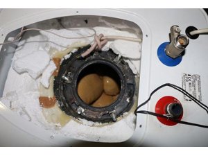 ASTSUBAY ŞOFBENE GİZLEDİĞİ 30 KİLO EROİNLE YAKALANDI