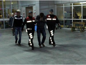 KÖPEĞİ VURMAK İSTERKEN KUZENİNİ ÖLDÜRDÜ