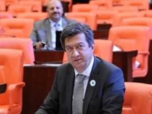 CHP'DE  KADIKÖY'E YENİ ADAY