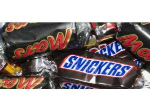 ÇİKOLATA DEVİNİN ÜRÜNLERİNDE PLASTİK ÇIKTI