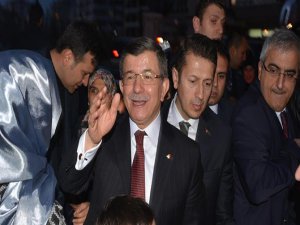 DAVUTOĞLU ABDULLAH GÜL'Ü ARADI