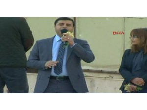 "ÜLKEYİ KAN GÖLÜNE ÇEVİRDİ YETMEDİ SAVAŞA SOKACAK"