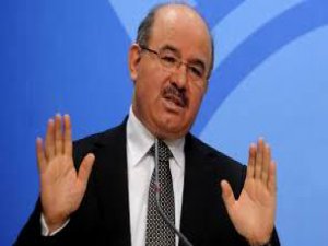 ÇELİK: "BAŞIMIZA METEOR TAŞI DÜŞSE 'DIŞ GÜÇLER BUNU KASITLI DÜŞÜRMÜŞTÜR' DİYORUZ"