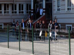 ERZİNCAN'DA OKUL VE DERSHANELERE CEMAAT BASKINI