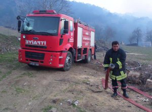 MANİSA'DA ORMAN YANGINI; 20 HEKTAR KÜL OLDU