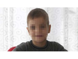 ÖZ ÇOCUKLARININ KOLUNU KIRIP İŞKENCE YAPTILAR