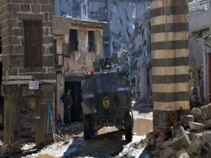 SUR'DA BİR UZMAN ÇAVUŞ DAHA ŞEHİT OLDU