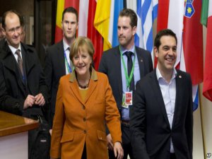 AMERİKANIN SESİ YAZDI;AVRUPA'DA TÜRKİYE DEPREMİ