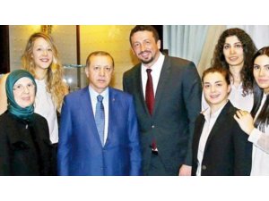 HİDAYET TÜRKOĞLU SARAYA RESMEN ATANDI... İŞTE ALACAĞI ÜCRET