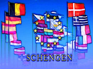 AVRUPA VİZE VAADİNDEN YAN ÇİZECEK