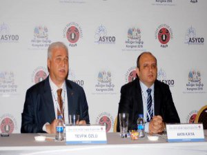 PROFESÖR ÖZLÜ: ÖKSÜRÜK VARSA SORUN VARDIR