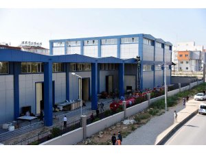 OPERA VE BALE DEPOSUNDA YANGIN