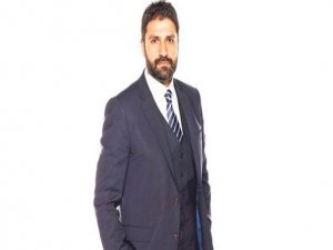 ERHAN ÇELİK'TEN CANLI BOMBAYLA İLGİLİ İLGİNÇ TWEET