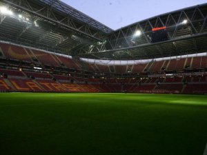 TURKISH CLASICO GALATASARAY-FENERBAHÇE DERBY POSTPONED DUE TO INTEL WARNING OF ATTACK