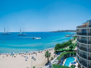 'OTELLERDE DOLULUK ORANI YÜZDE 50'NİN ALTINDA'