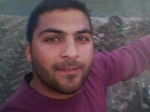 OTOMOBİLİN YANINDA CESEDİ BULUNDU