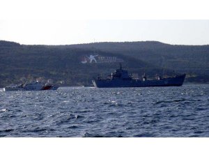 RUS SAVAŞ GEMİSİ SARATOV, ÇANAKKALE BOĞAZI'NDAN GEÇTİ