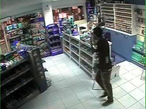 KONSOMATRİS PARASI İÇİN SOYGUN YAPTI