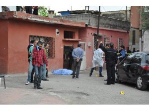 MÜTEAHHİT SEVGİLİSİNİ VURUP İNTİHAR ETTİ