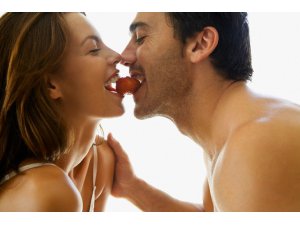 CİNSEL ENERJİNİZİ ARTIRAN VE AZALTAN BESİNLER