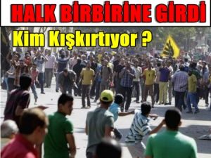 Mısır'da Halk Birbiri İle Çatışıyor