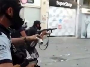 İşte sokak sokak yazılan tarihten görüntüler