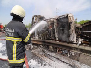 TEM'DE KAZA; YOL ULAŞIMA KAPANDI
