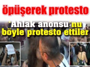 'Ahlak anonsu'nu böyle protesto ettiler'