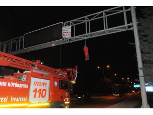 IRKÇILIK ARTIK BU BOYUTA GELDİ; BAKIN NE YAPTILAR